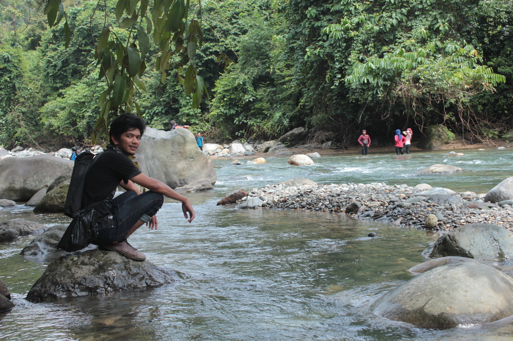 tempat wisata di lubuk basung Air Terjun Nyarai Lubuk Alung